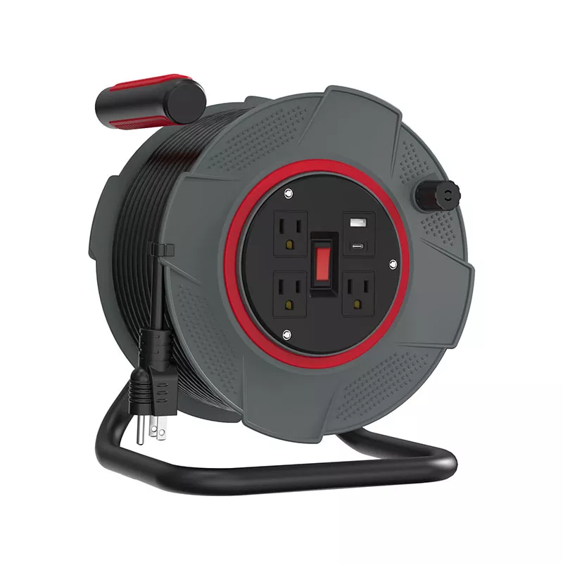 3outlets USB -plastist nöörirull 80 jalga